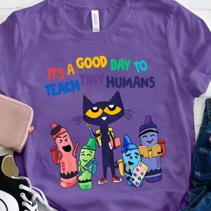 Two elementary teacher t-shirts size XXL from Teacher Give. Pete the Cat, 🌈fish